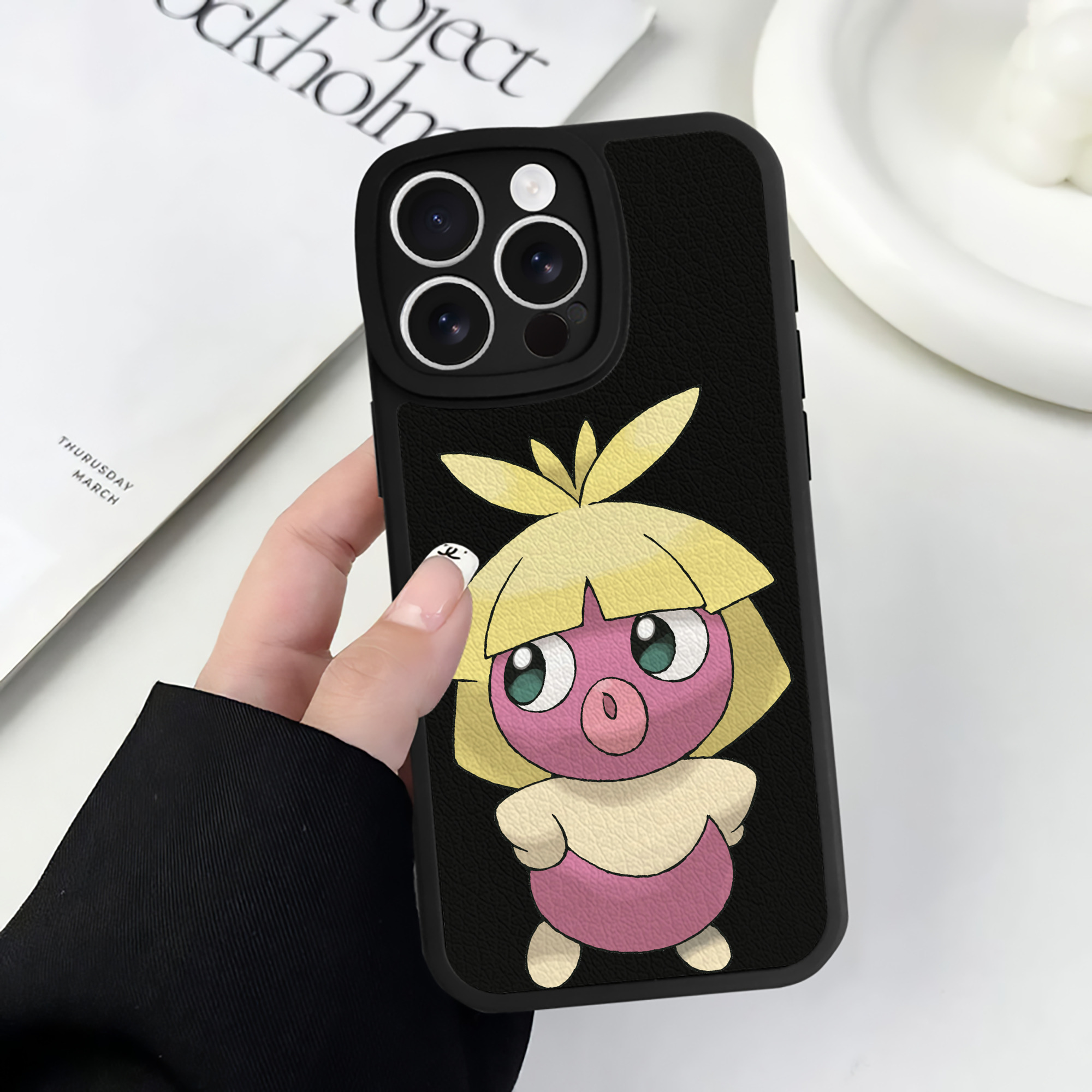 （画像用） ポケットモンスター Pokémon 【iPhone 16シリーズ対応】シリコンスマホケース（レザー調） 材質：シリコン